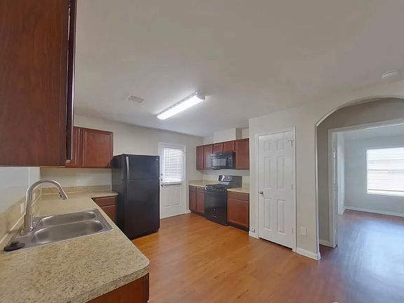 3rd image of 21423 Jamals Way