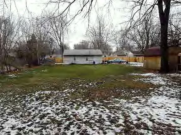 Home for Sale in Decatur, IL $25,877