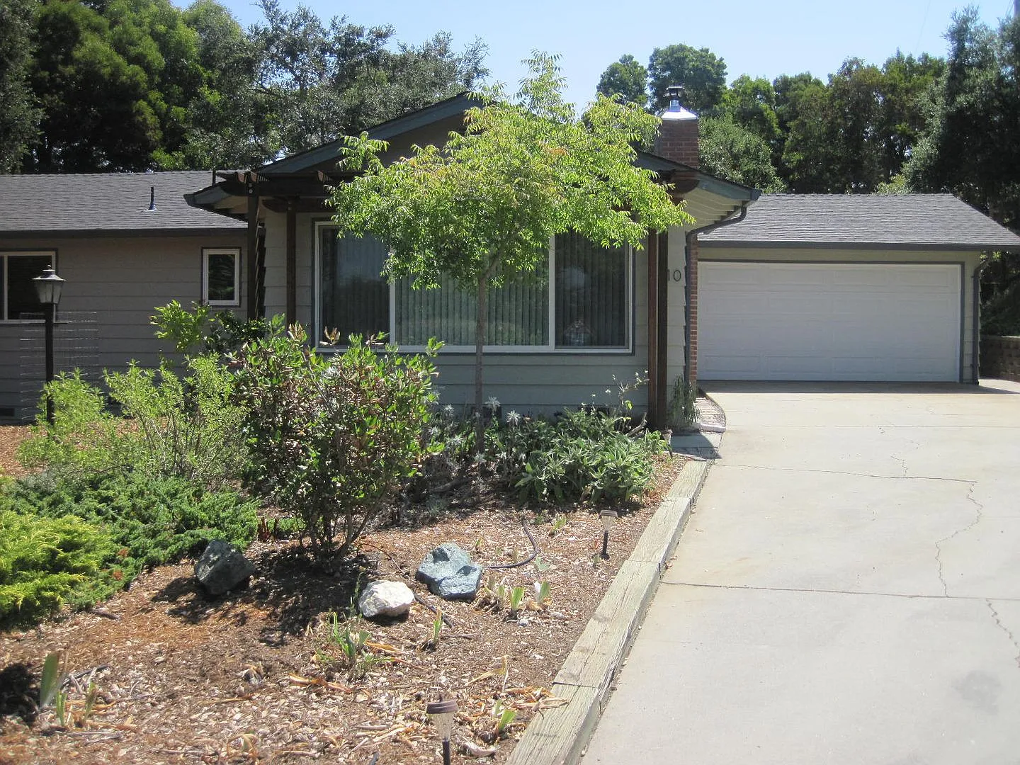 Charming 2BR/2BA Single-Family Home in Scotts Valley — Photo 1
