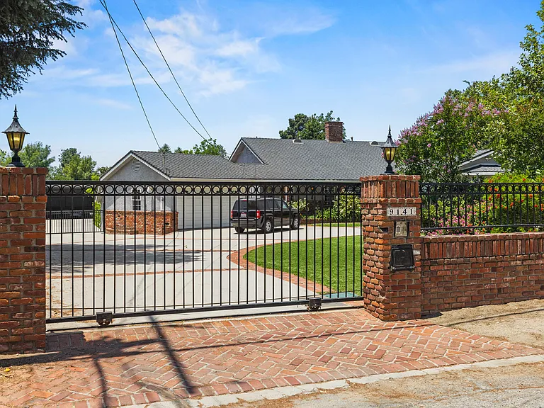 9141 Wheatland Ave — Photo 64