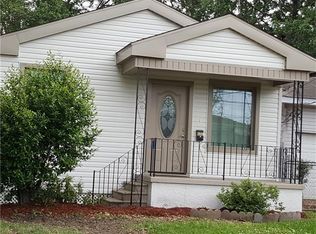1008 Taylor St, Kenner, LA 70062