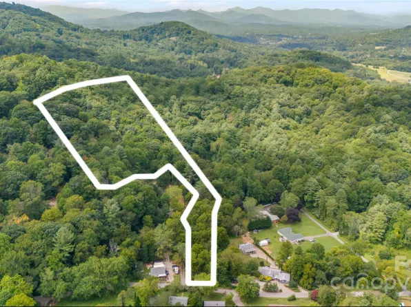 63 Rice Branch Rd, Asheville, NC 28804