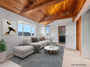 4535 Rupert St, Vancouver, BC V5R 2J4