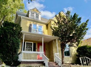 1126 Franklin St, Burlington, IA 52601