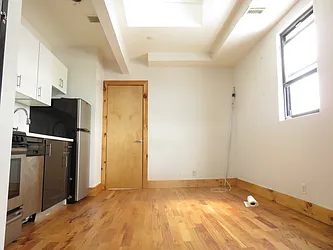 Rented by Rennit Inc.