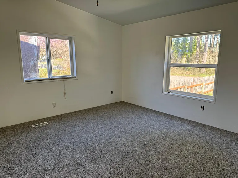 24306 46th Ave E — Photo 12