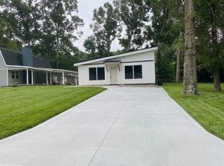 1002 Delaware Dr, Dalton, GA 30721