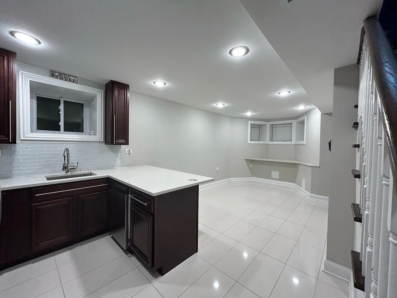2 bed, 1100 sqft, $2,000 — Photo 3