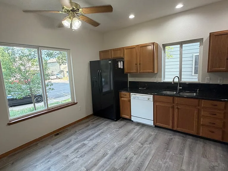 3603 Rockaway St — Photo 6