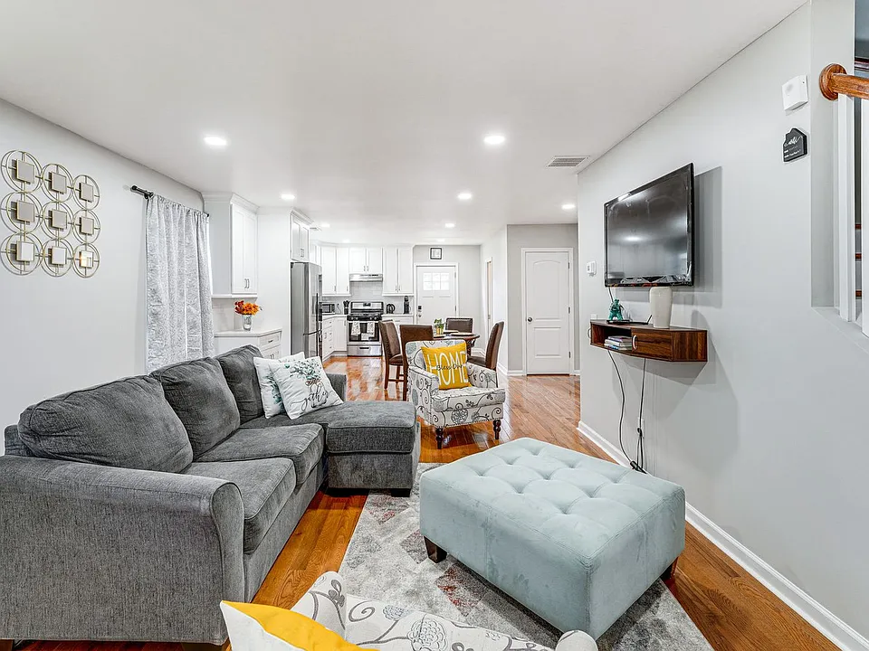 51 Indian Ave #ID1546115P