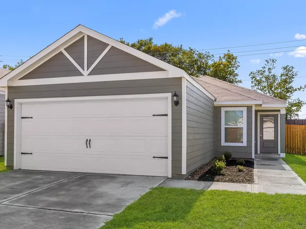 6423 Autumn Equinox Dr, Houston, TX 77048