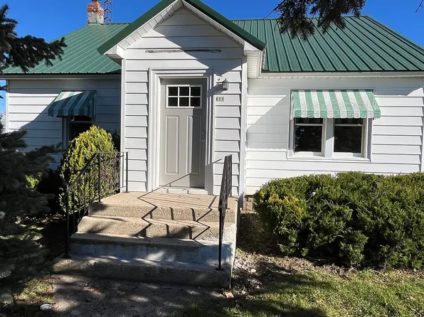 310 N Main St, Creston, IL 60113