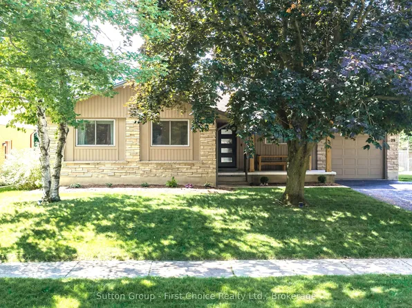 29 Windemere Cres, Stratford, ON N5A 6A8