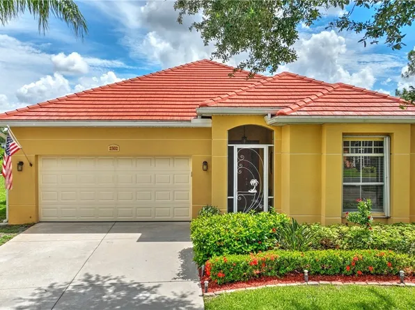 2302 Bainmar Dr, Lehigh Acres, FL 33973