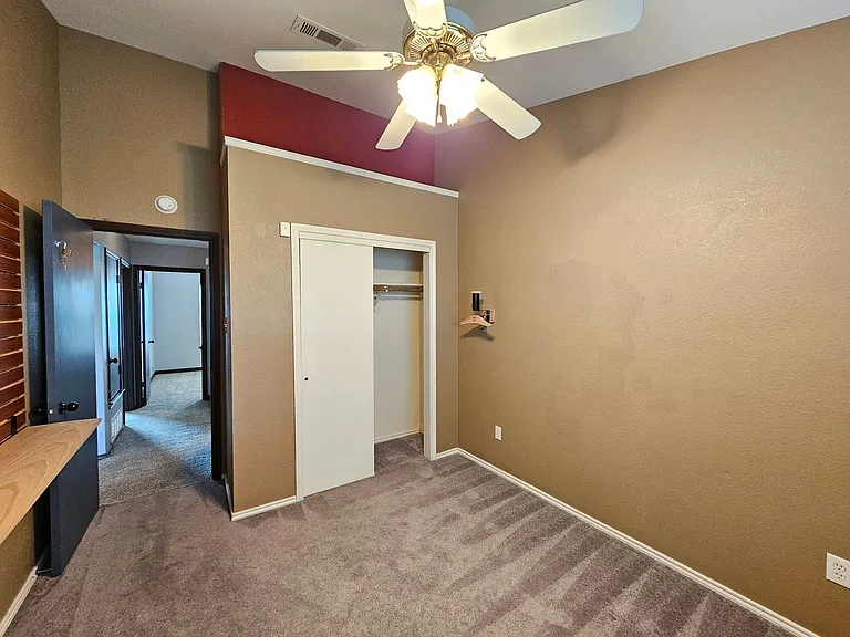 2209 Pixton Dr — Photo 14