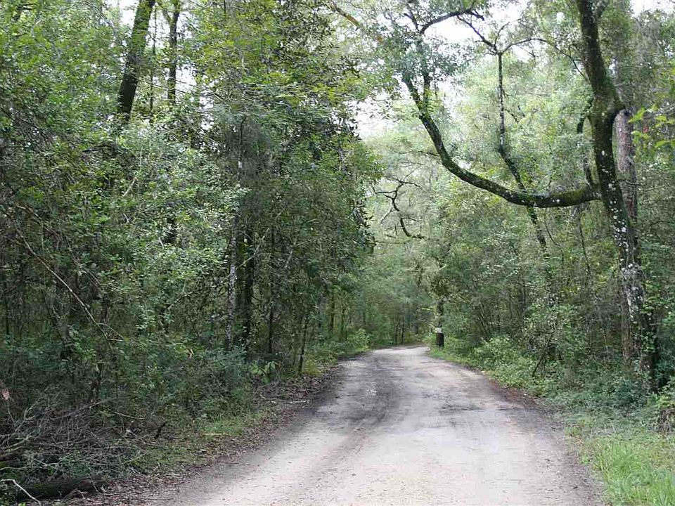 2nd image of Tucker Springs Rd