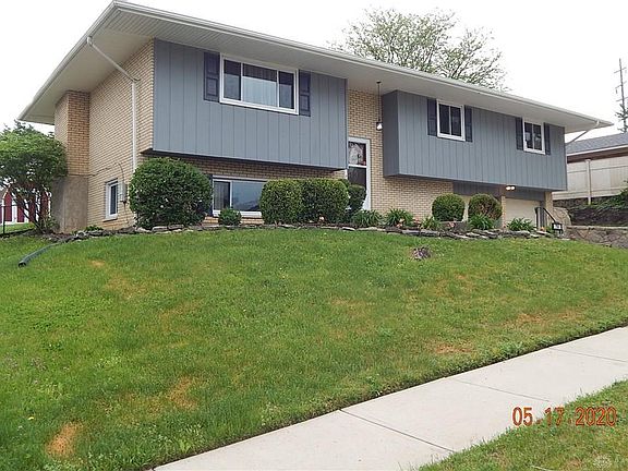 3rd image of 714 Golden Arrow Dr