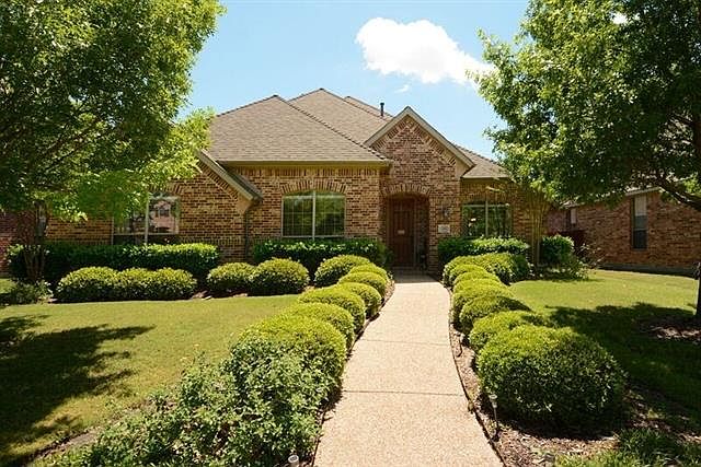 1st image of 1401 Aubrey Ln