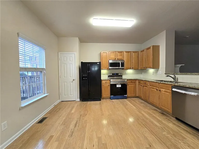 2120 Meadow Peak Rd — Photo 10
