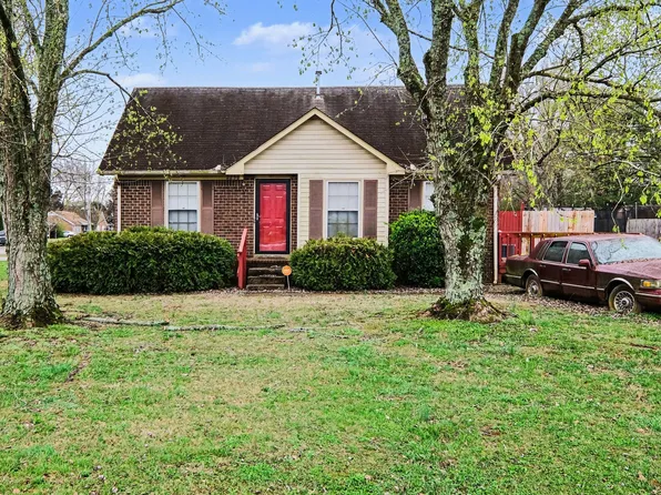 2236 Patriot Dr, Murfreesboro, TN 37130