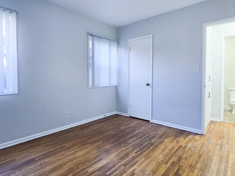652 Veteran Ave — Photo 31