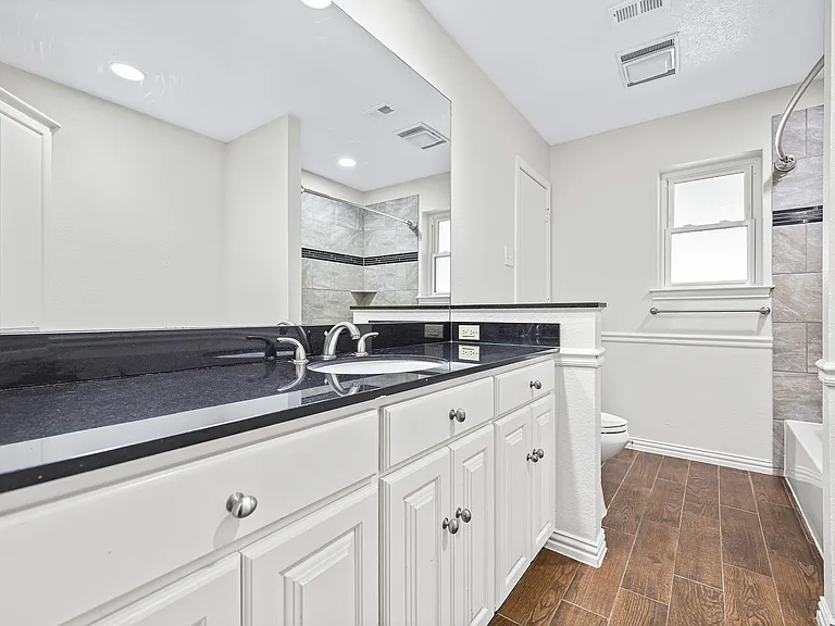 7251 Crooked Oak Dr — Photo 22