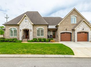8997 Rostis Ln, Chattanooga, TN 37421