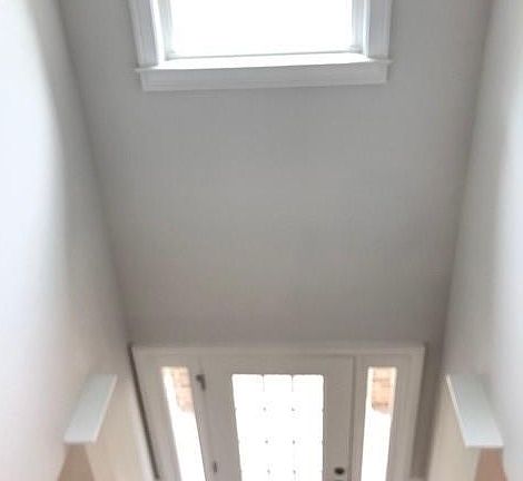 3rd image of 2959 Centennial Dr NE