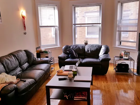 6900 N Sheridan Rd APT 2, Chicago, IL 60626