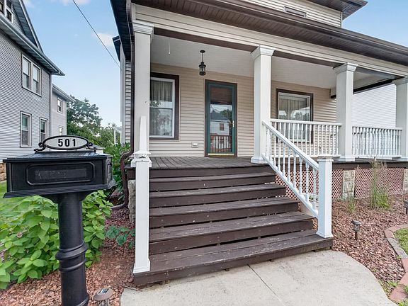 3rd image of 501 W Rollin St