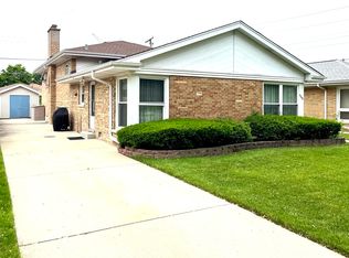 9318 Luna Ave, Morton Grove, IL 60053