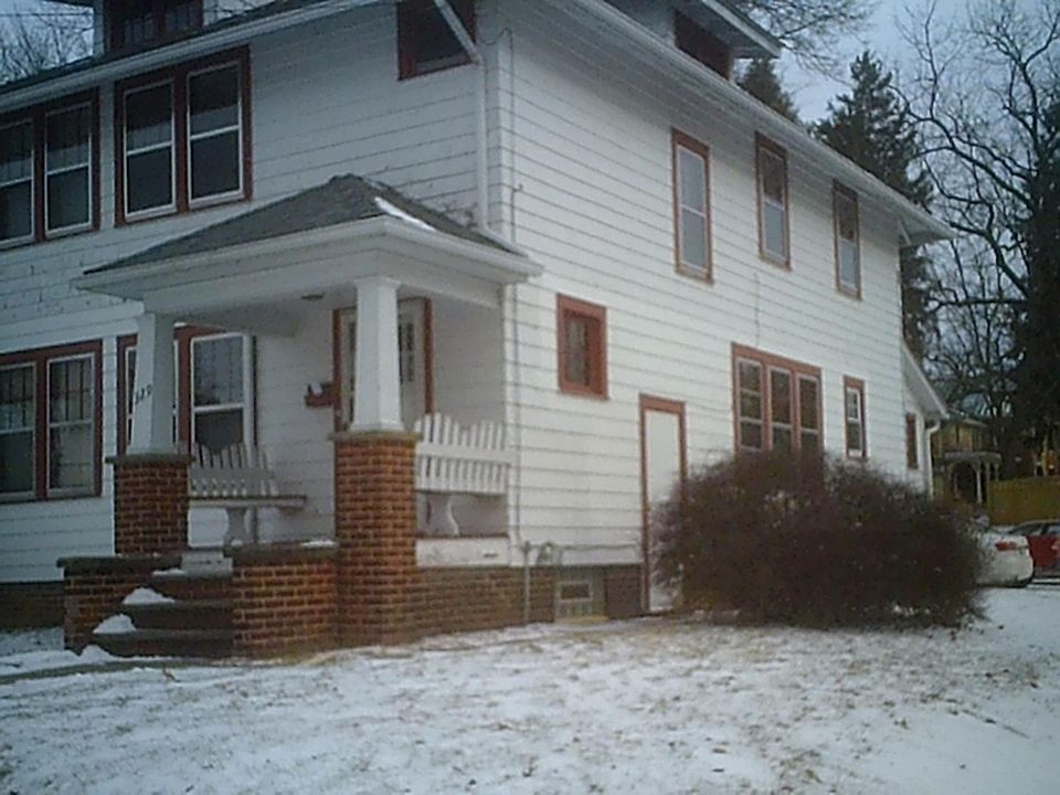 1st image of 329 N Buckeye St