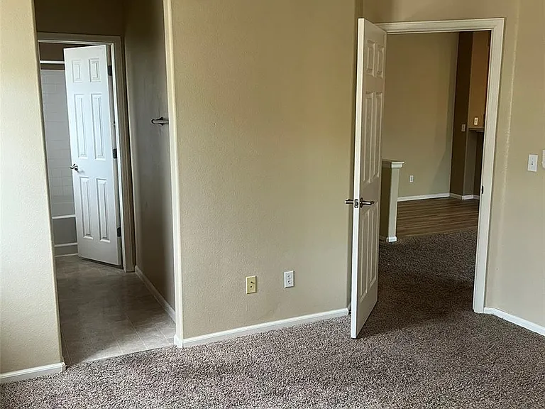 220 Granby Way #A — Photo 10