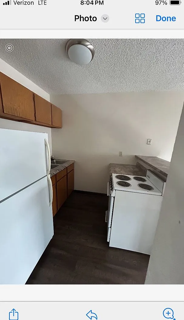 900 E 11th Ave Sundance — Photo 2