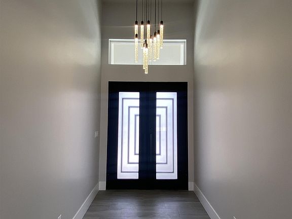 5th image of 12132 E 35th Pl
