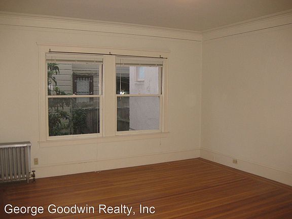 2nd image of 2340 Van Ness Ave #3