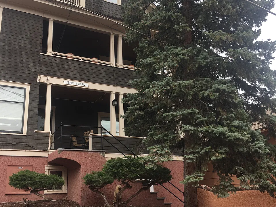 6 Spencer Ave #B