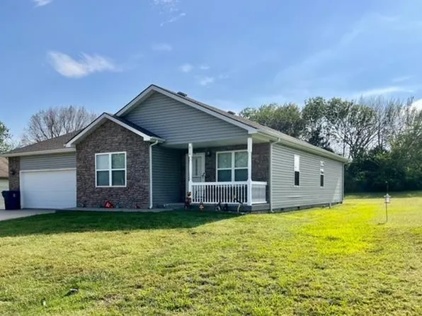 812 Keith Blvd, Coffeyville, KS 67337