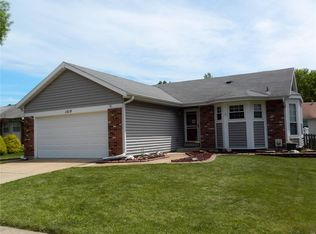 1518 Morning Sun Dr, Ballwin, MO