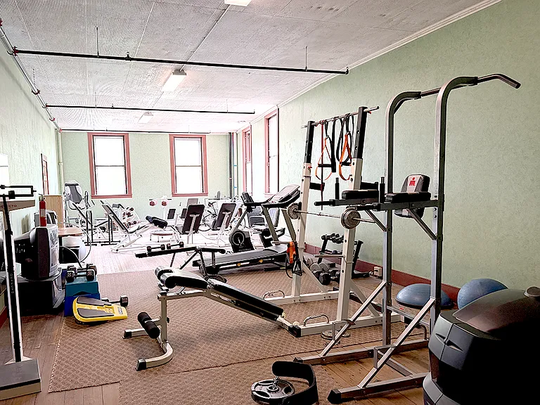 Community gym