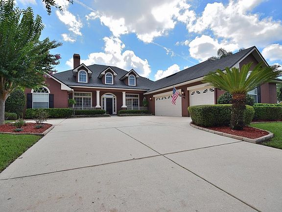 2nd image of 2323 W Clovelly Ln