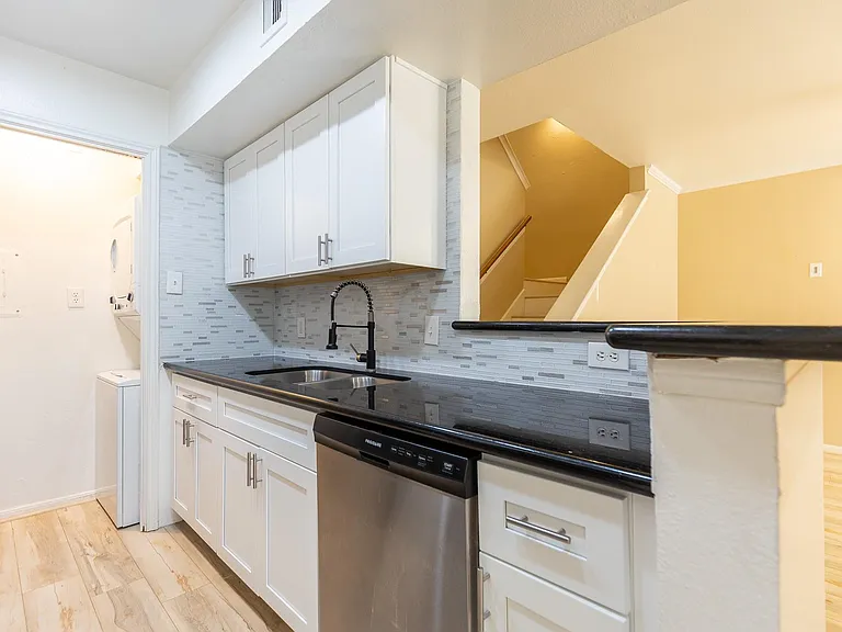 14600 Fonmeadow Dr #1106 — Photo 9