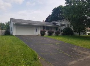 212 Oriole Dr, Horseheads, NY 14845