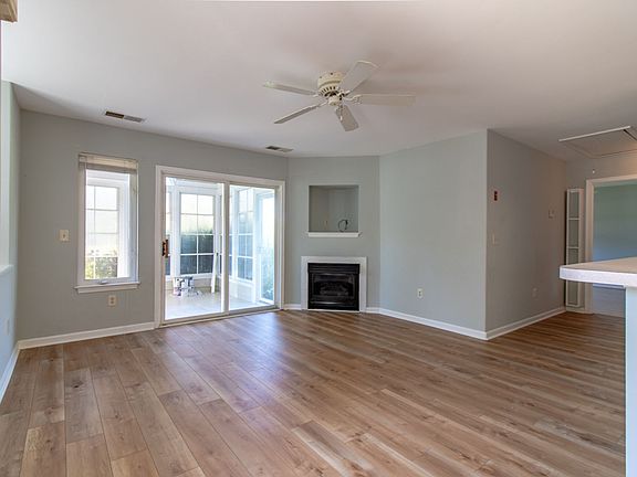 2nd image of 159 Lakeside Dr