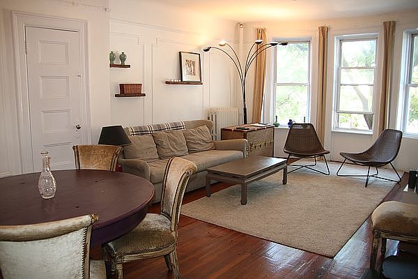 1st image of 470 15th St APT 2R