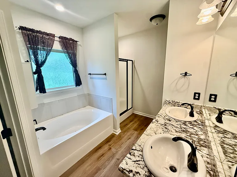 315 Springsteen Ln — Photo 15
