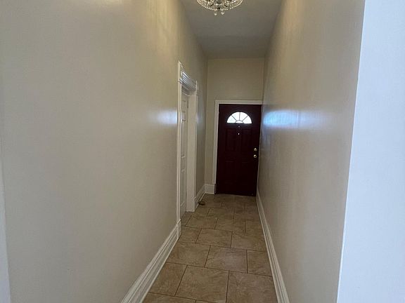 3rd image of 1759 W Huron St APT 1