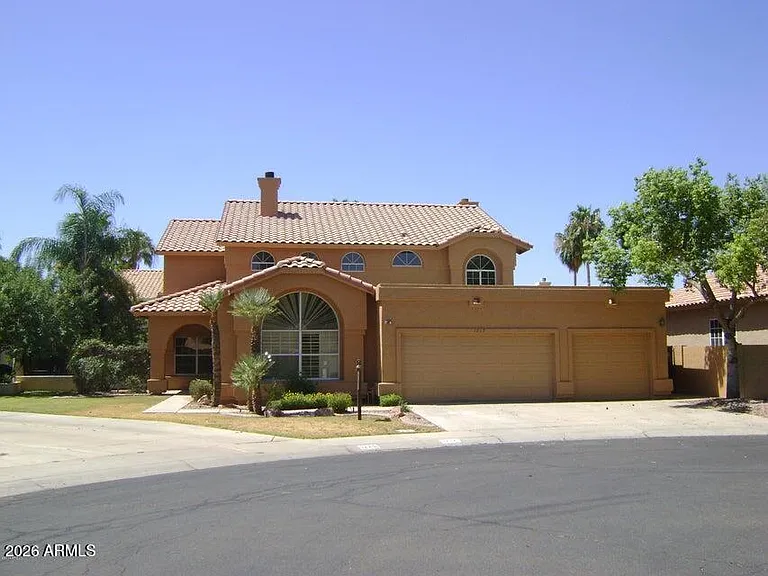 1217 E Lighthouse Ct — Photo 1