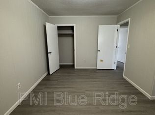 144 Nottingham Dr UNIT 2, Forest City, NC 28043