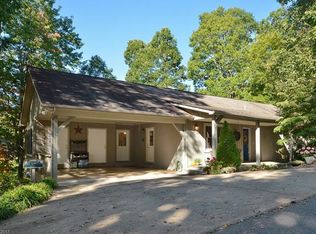 285 Francis Asbury Rd, Waynesville, NC 28785